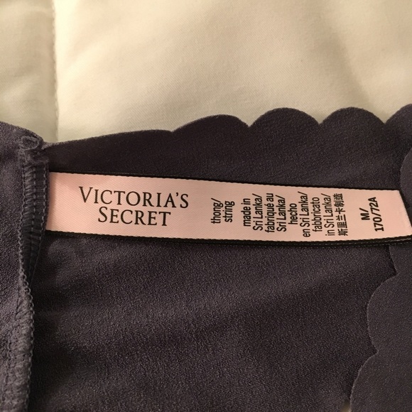 VS Shortie x 3 | VS Thong x 2 | Medium - Picture 6 of 7